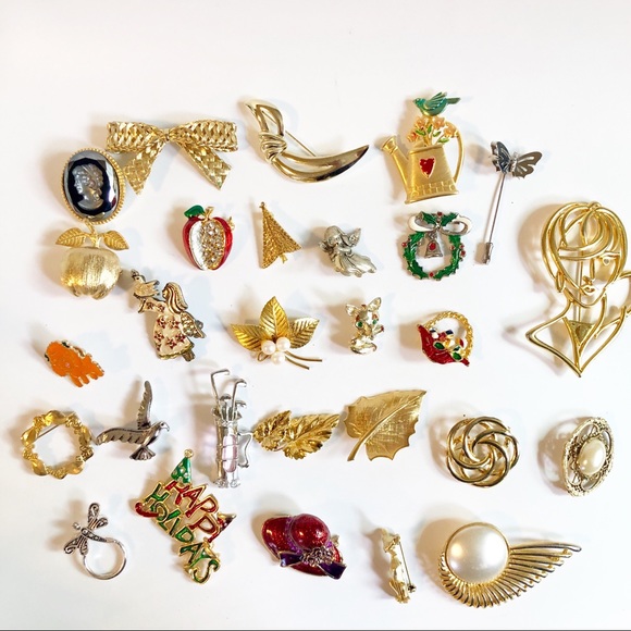 5/$10 Vintage & modern brooches pins - Picture 2 of 5
